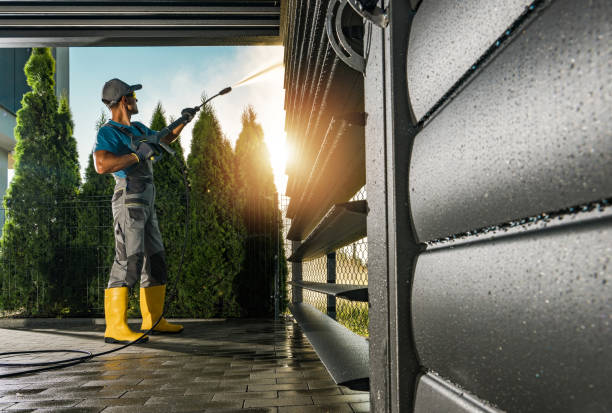 Best Pressure Washing Services for Businesses  in Santa Clara, OR